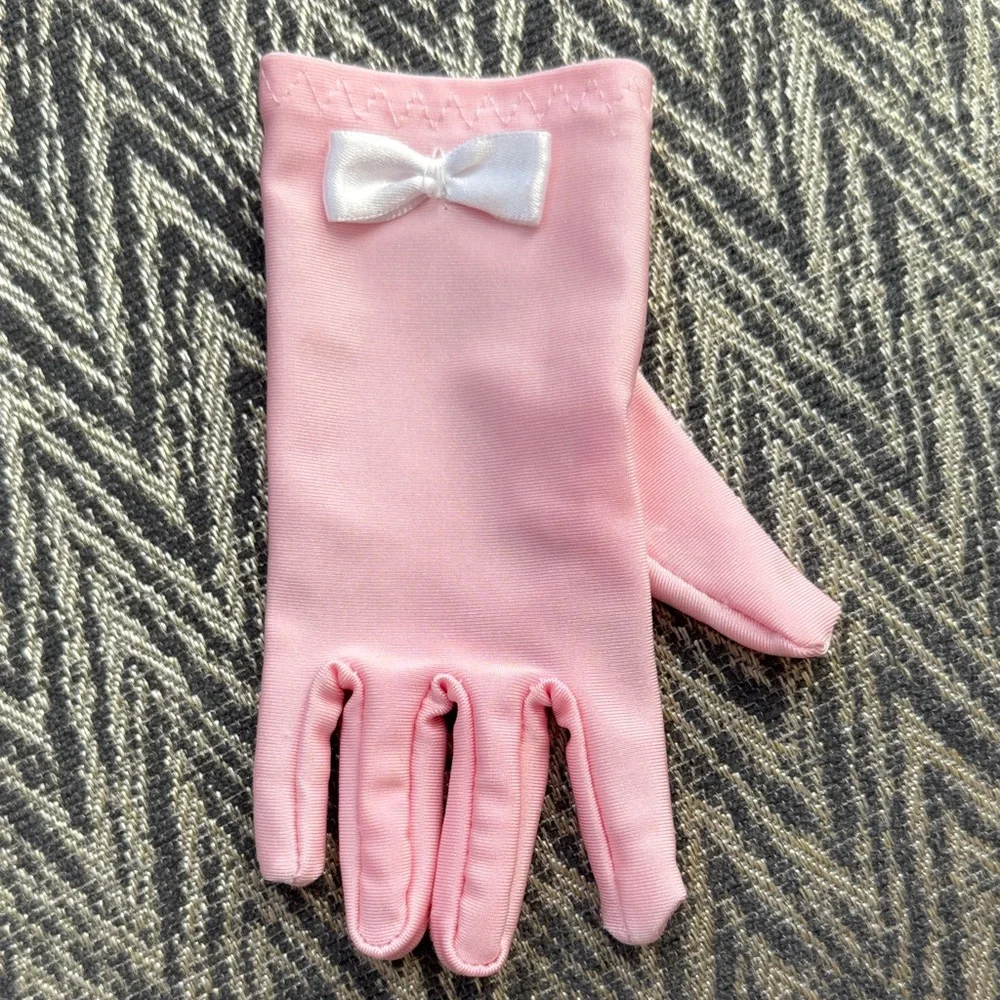 Kids Pink gloves with White Bow, preowned, perfect for a dress up or party!